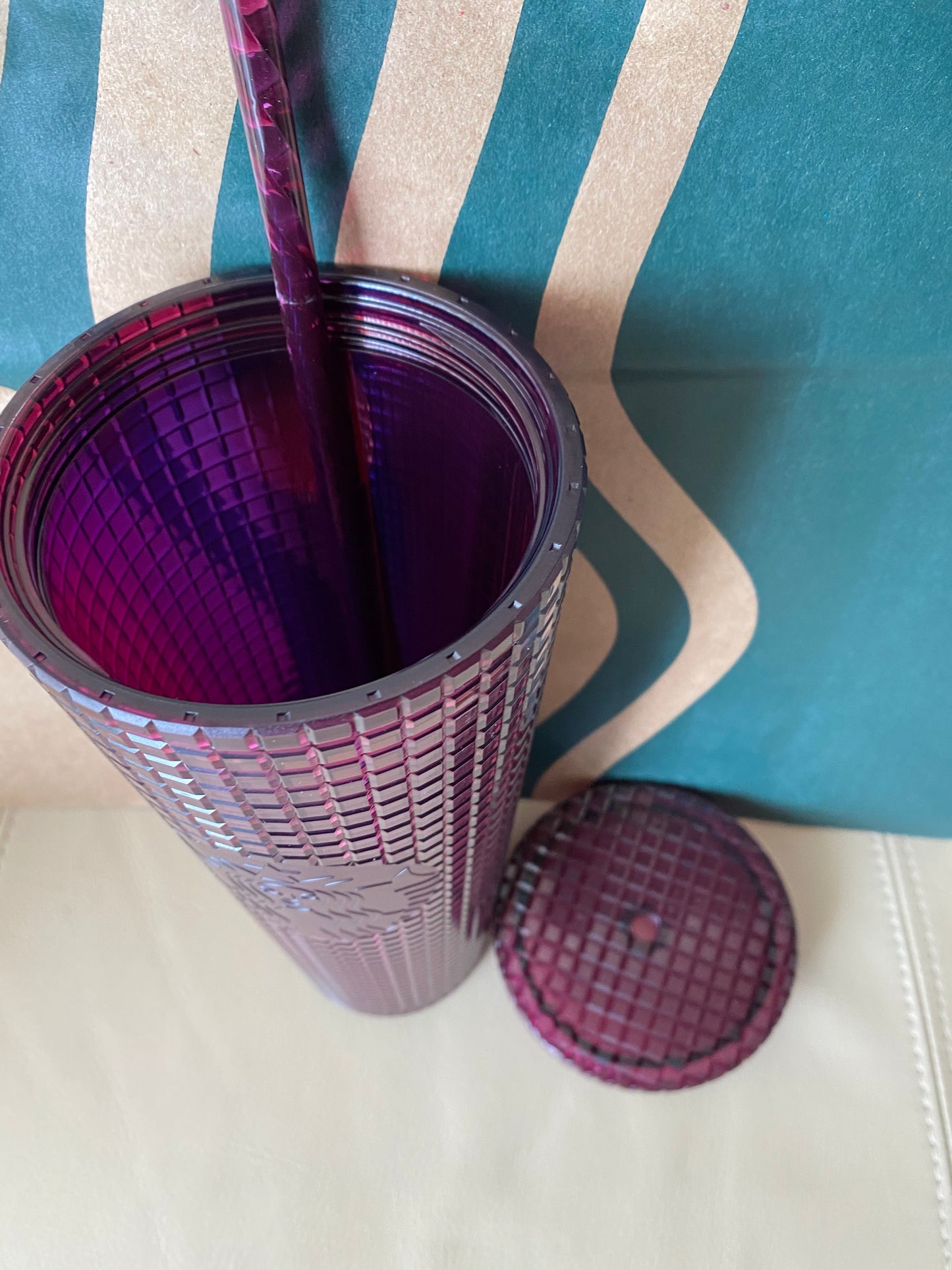 Starbucks Tumbler Burgundy Grid - Holiday 2020 - Venti 24oz