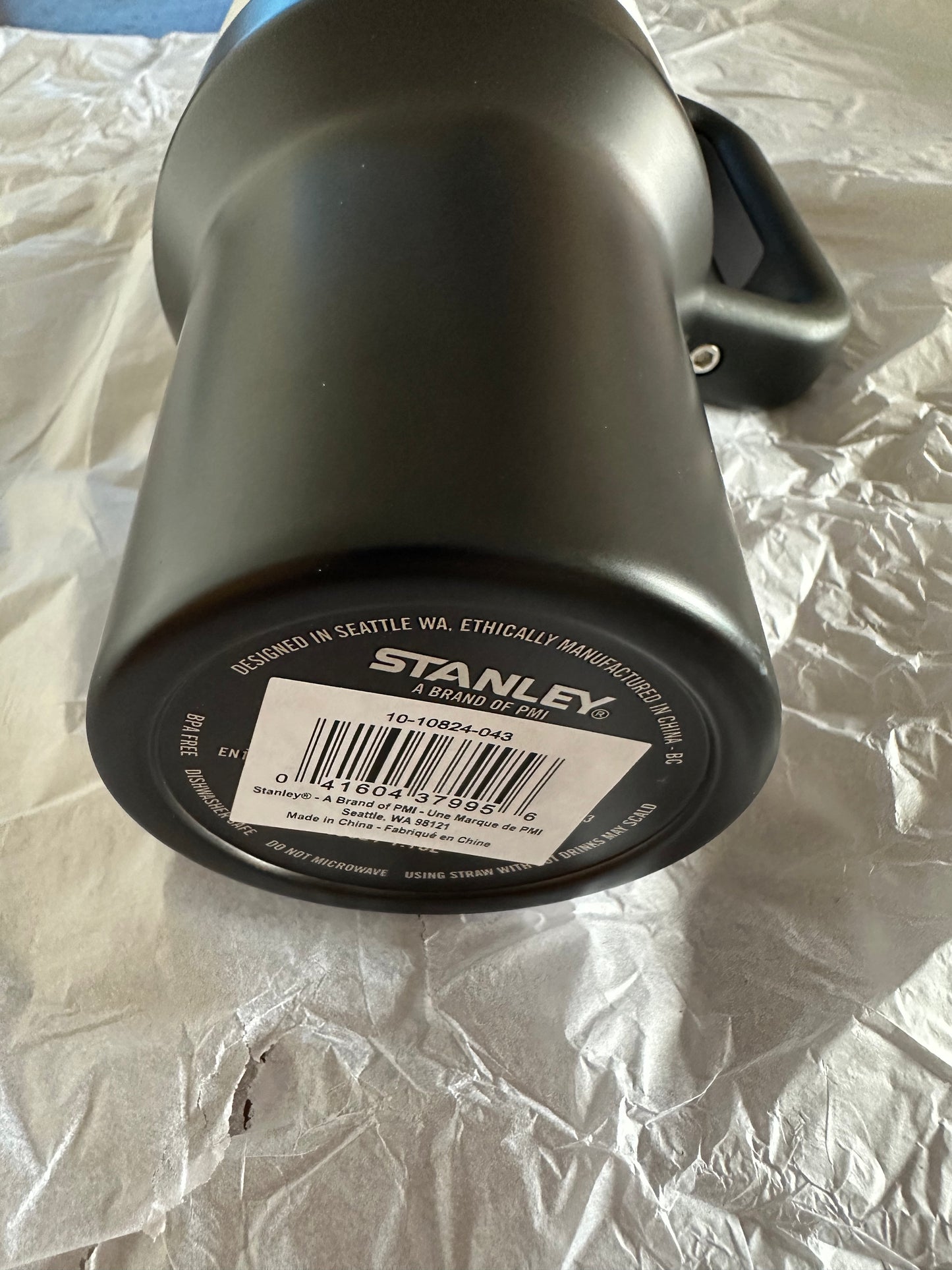 Stanley 40oz Stainless Steel H2.0 FlowState Quencher Tumbler - Black Glow Color