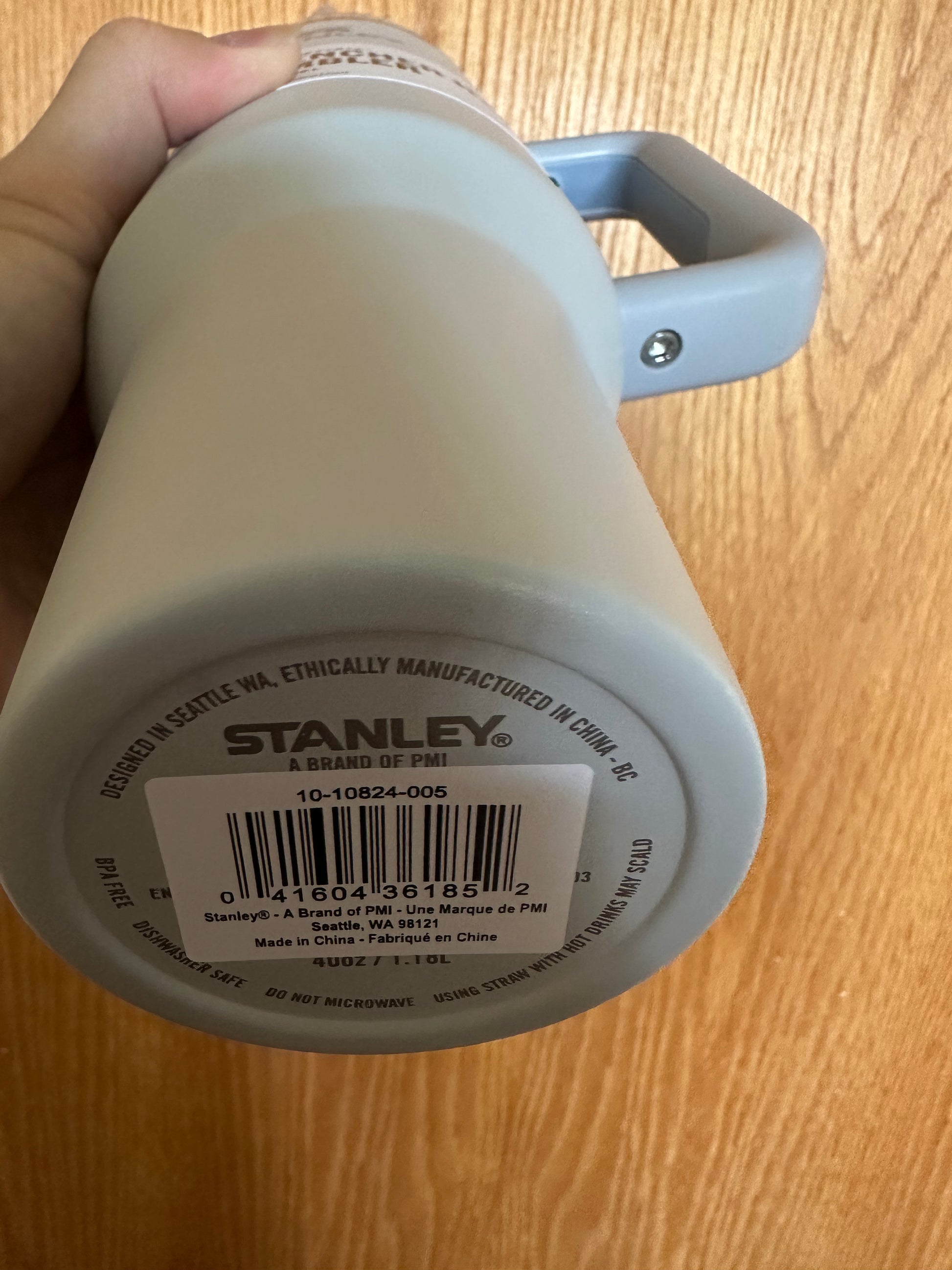 Brand New Stanley 40oz quencher cup 2.0 in Fog